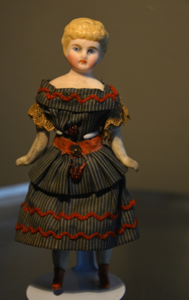 Kleine Puppe 12cm Kleine Puppe 12cm